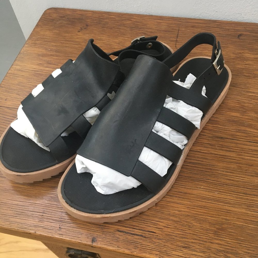 Waterproof strappy summer sandals 7